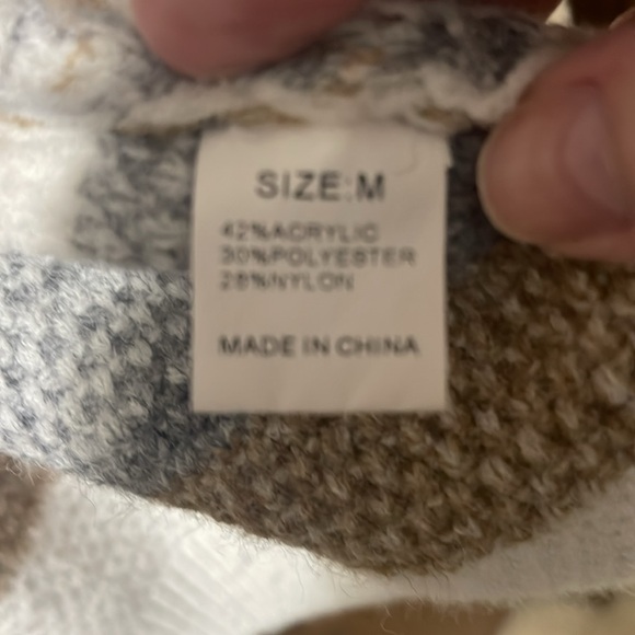 Cardigan with Pockets - Picture 5 of 6